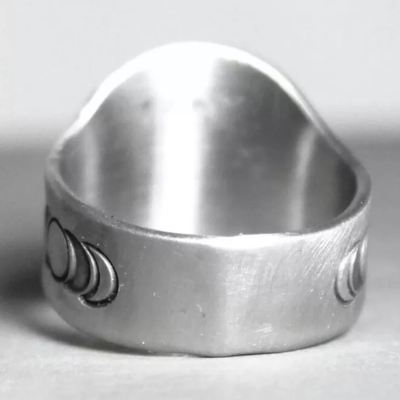 🌜 Stay Wild Moon Child BOHO Silver Ring 🌛 - Picture 4 of 5